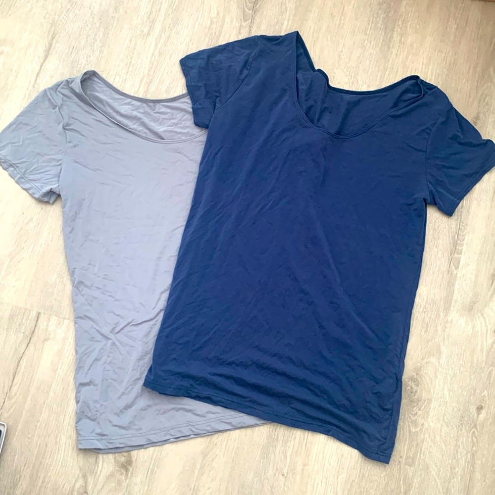 Uniqlo Airism Seamless Short Sleeve T-shirt BLUE